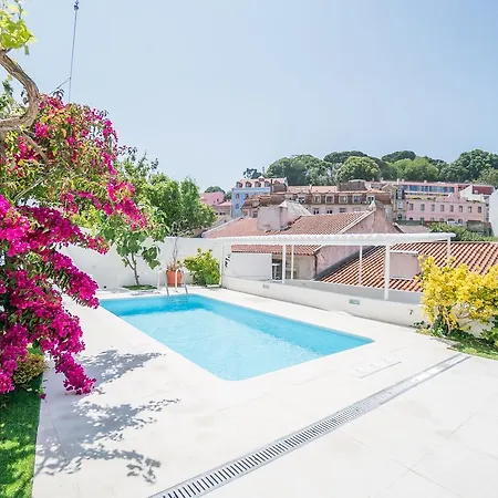 Appartement Castle Magnificent Terrace & Pool *