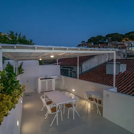 Castle Magnificent Terrace & Pool Appartement