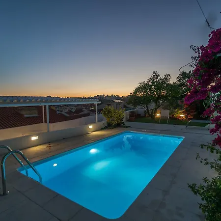 Appartement Castle Magnificent Terrace & Pool Lisboa